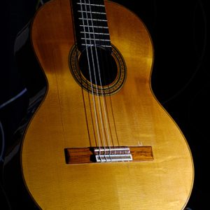 Jose Ramirez FL2 flamenco guitar